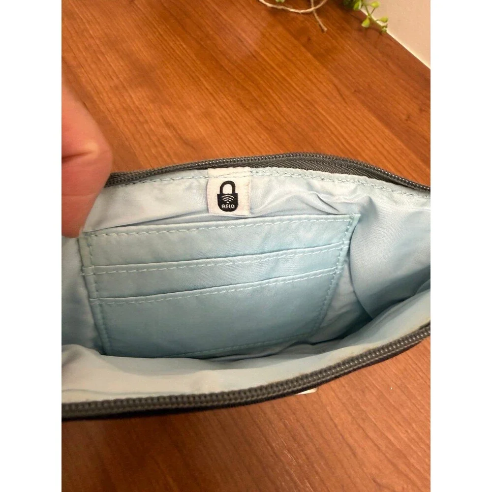 Baggallini Clutch Wallet Women's Black Nylon Wristlet RFID Card Blue Lining EUC